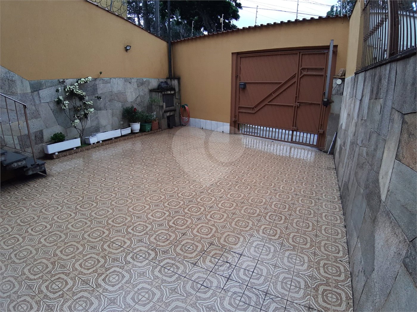 Sobrado à venda com 3 quartos, sendo 1 suíte,  em Vila Mazzei, São Paulo, SP