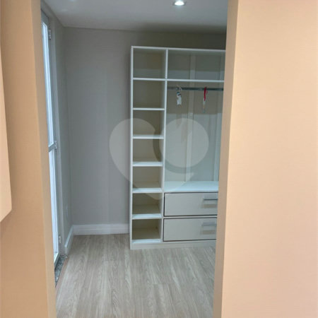 Cobertura à venda com 3 quartos, sendo 2 suítes, em Cachamorra, Rio de Janeiro, RJ