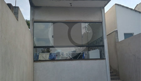 Casa à venda com 2 quartos, sendo 1 suíte,  em Jardim Casa Branca, Suzano, SP