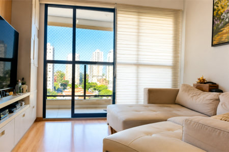 Apartamento à venda com 3 quartos, sendo 1 suíte, em Santo Amaro, São Paulo, SP