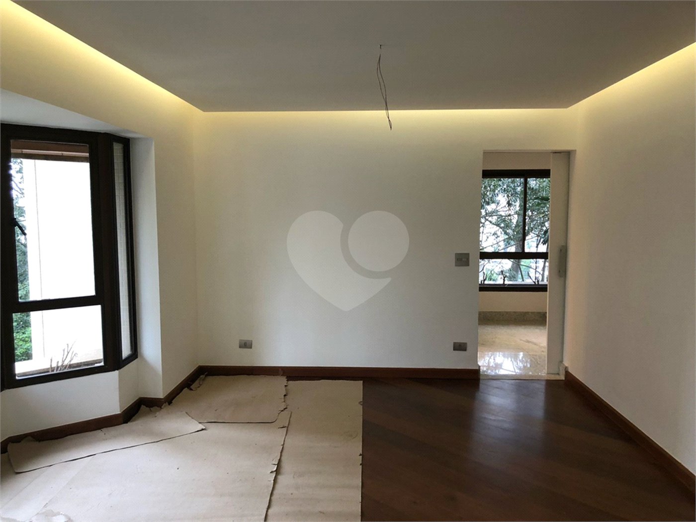 Apartamento à venda com 4 suítes em Vila Suzana, São Paulo, SP