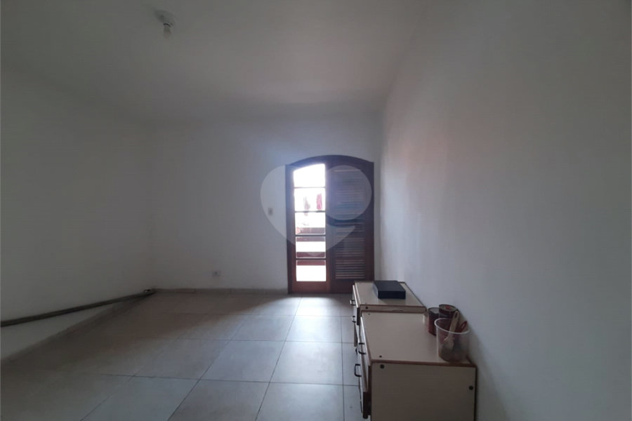 Casa à venda com 3 quartos, sendo 1 suíte, no condomínio Cantareira Park, São Paulo - SP
