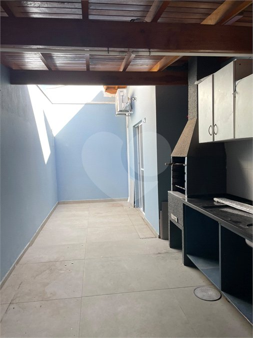 Casa à venda com 3 quartos, sendo 1 suíte, no condomínio Villaggio DI Itaici, Indaiatuba - SP
