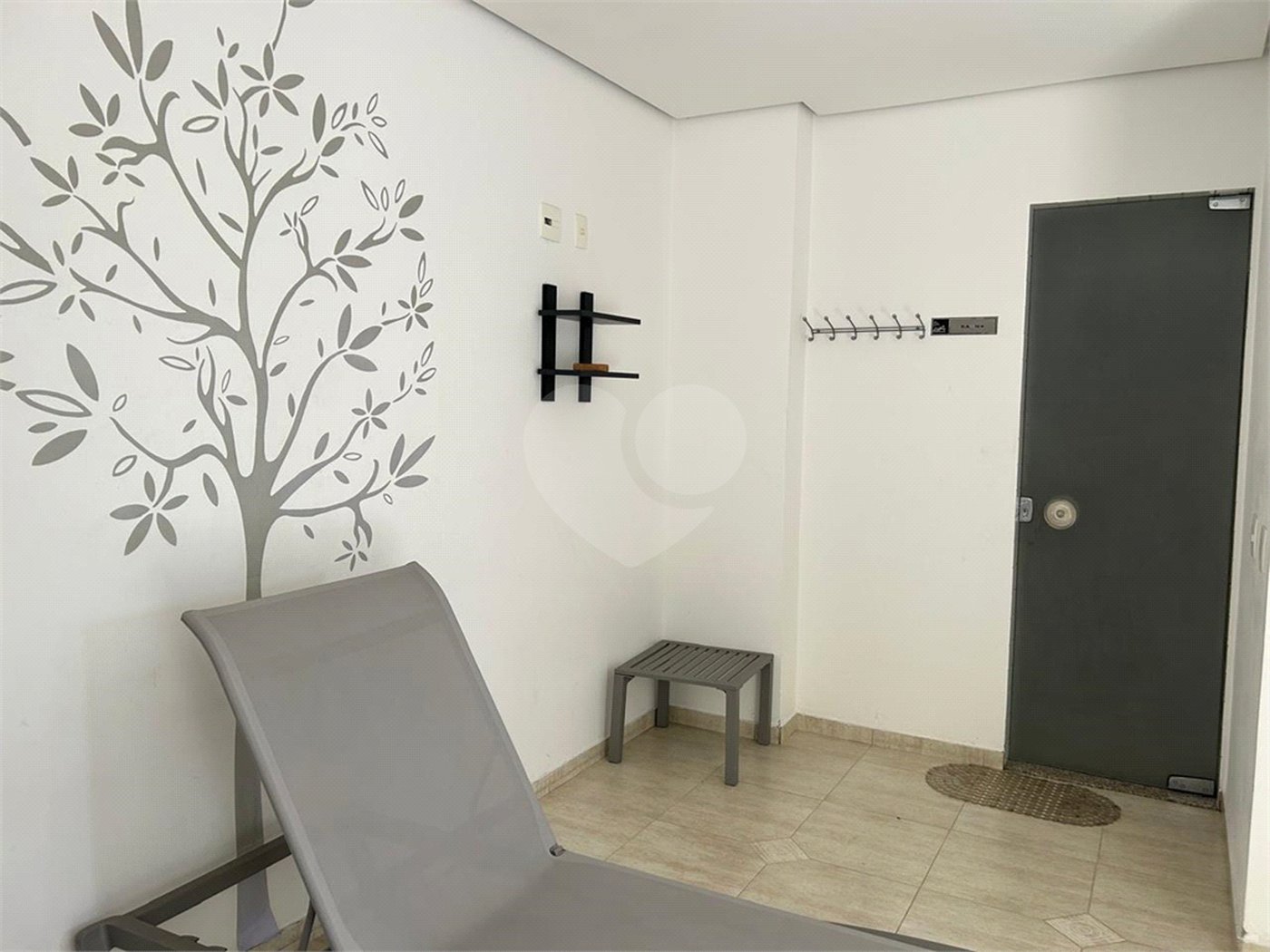 Apartamento para alugar com 3 quartos, sendo 1 suíte, em Pinheiros, São Paulo, SP