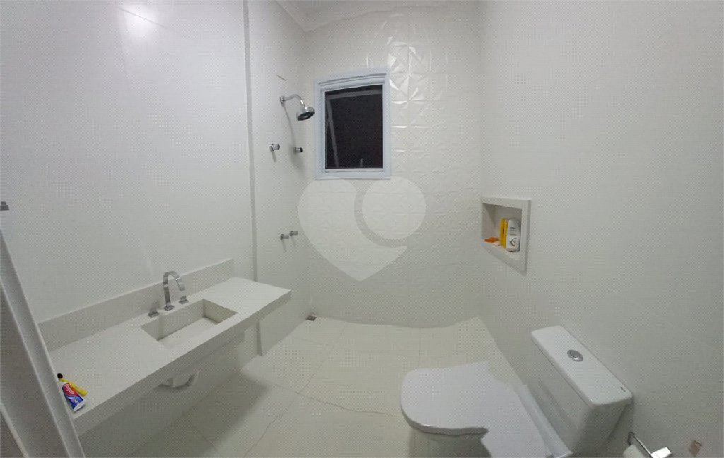 Casa à venda com 3 suítes no condomínio Village Ipanema, Araçoiaba da Serra - SP