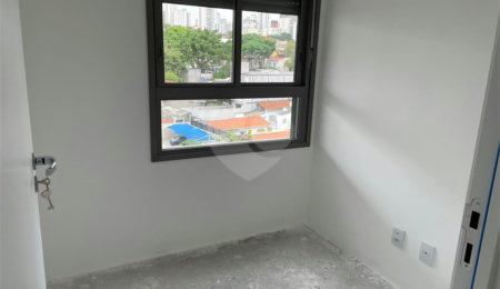 Apartamento à venda com 1 quarto em Bosque da Saúde, São Paulo, SP