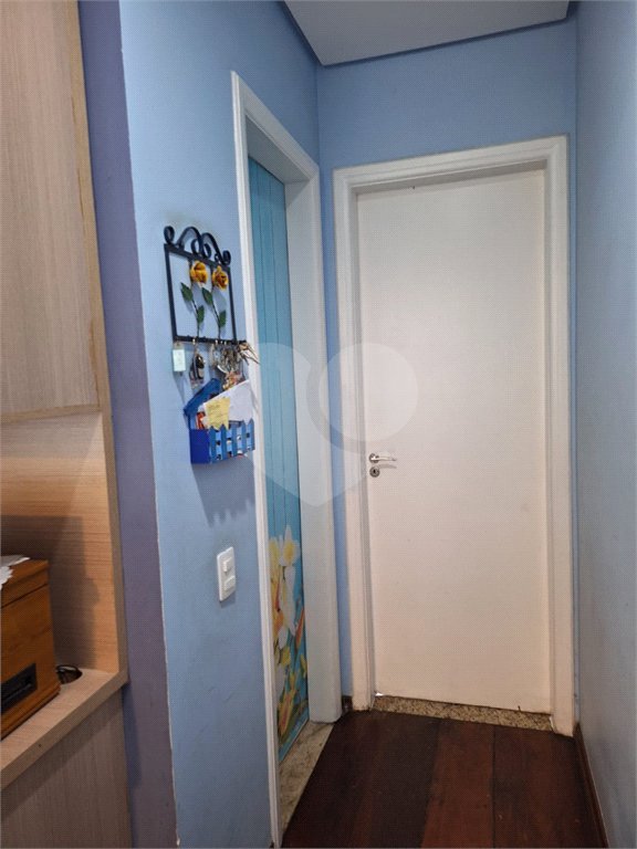 Sobrado à venda com 3 quartos, sendo 1 suíte, em Vila Irmãos Arnoni, São Paulo, SP