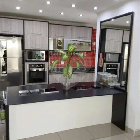 Apartamento à venda com 2 quartos, sendo 1 suíte, em Bom Retiro, São Paulo, SP