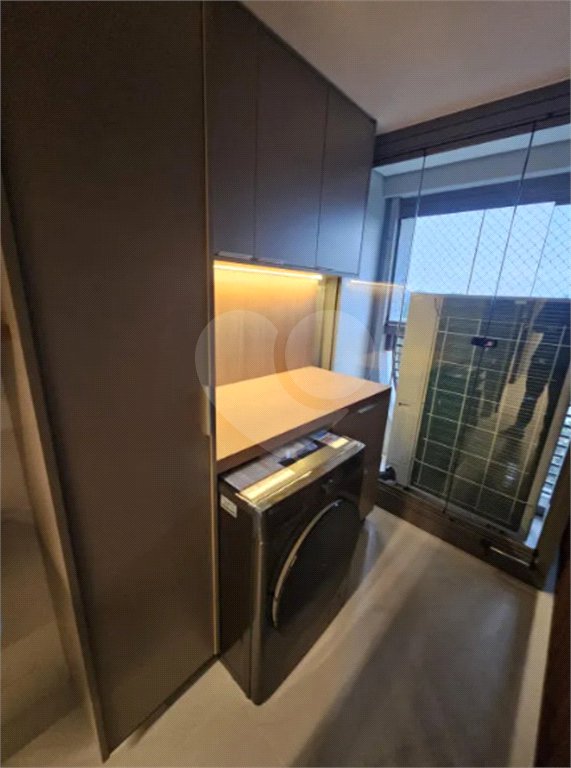 Apartamento à venda com 3 suítes em Jardim Morumbi, São Paulo, SP