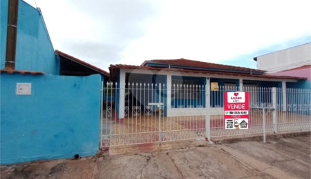 Casa à venda com 6 quartos em Vila Alves, Itapetininga, SP