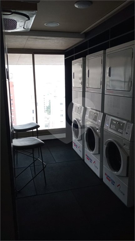 Apartamento à venda com 1 quarto em Cerqueira César, São Paulo, SP