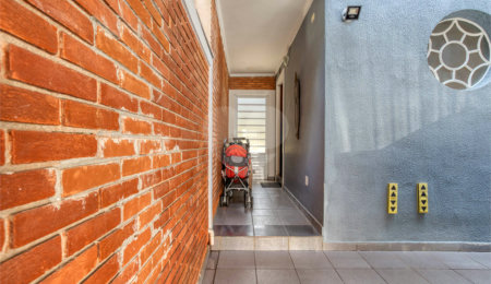 Sobrado à venda com 4 quartos, sendo 1 suíte, em Chácara Flora, São Paulo, SP