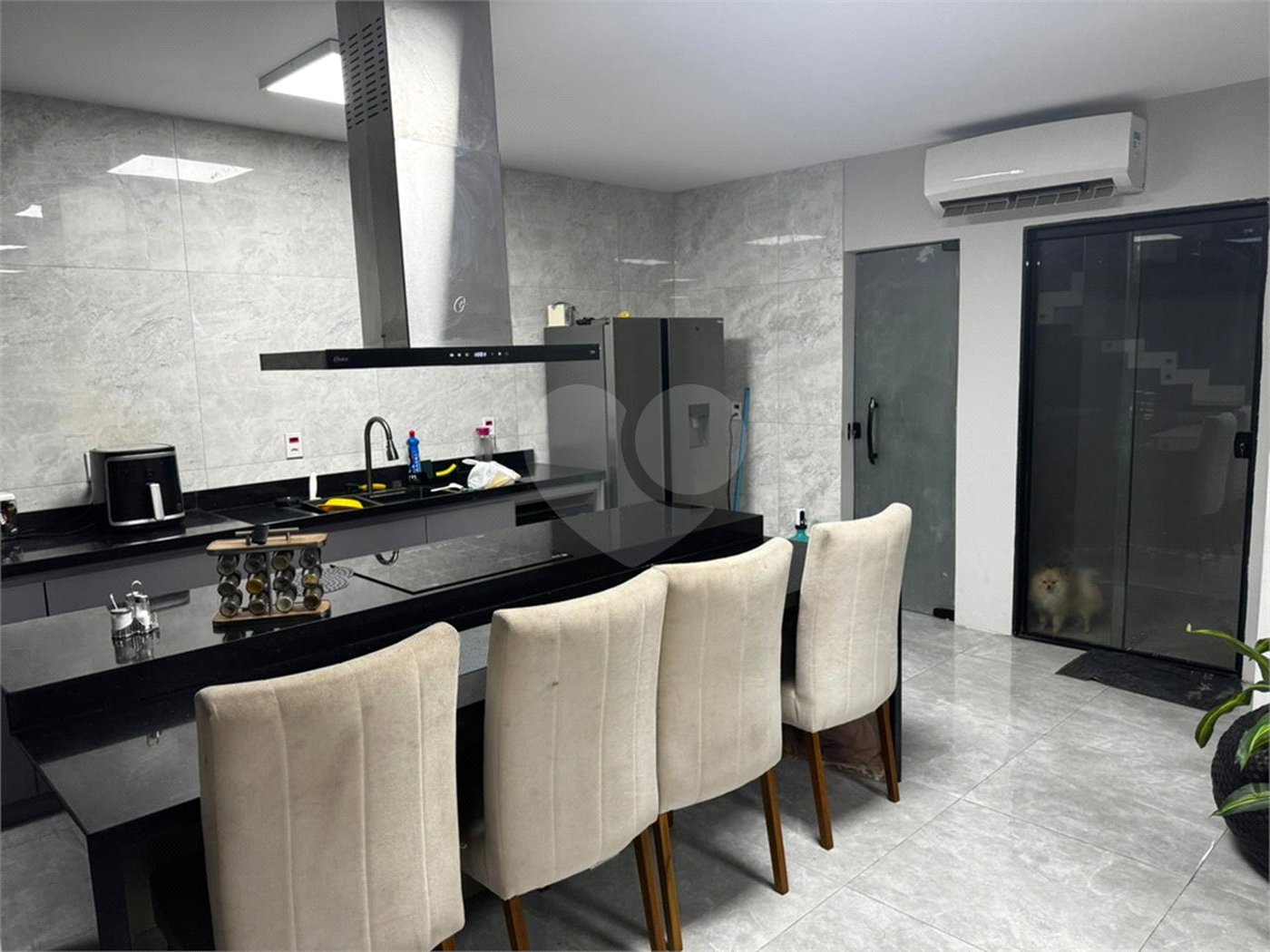 Casa à venda com 4 quartos, sendo 3 suítes, em Campo Grande, Rio de Janeiro, RJ