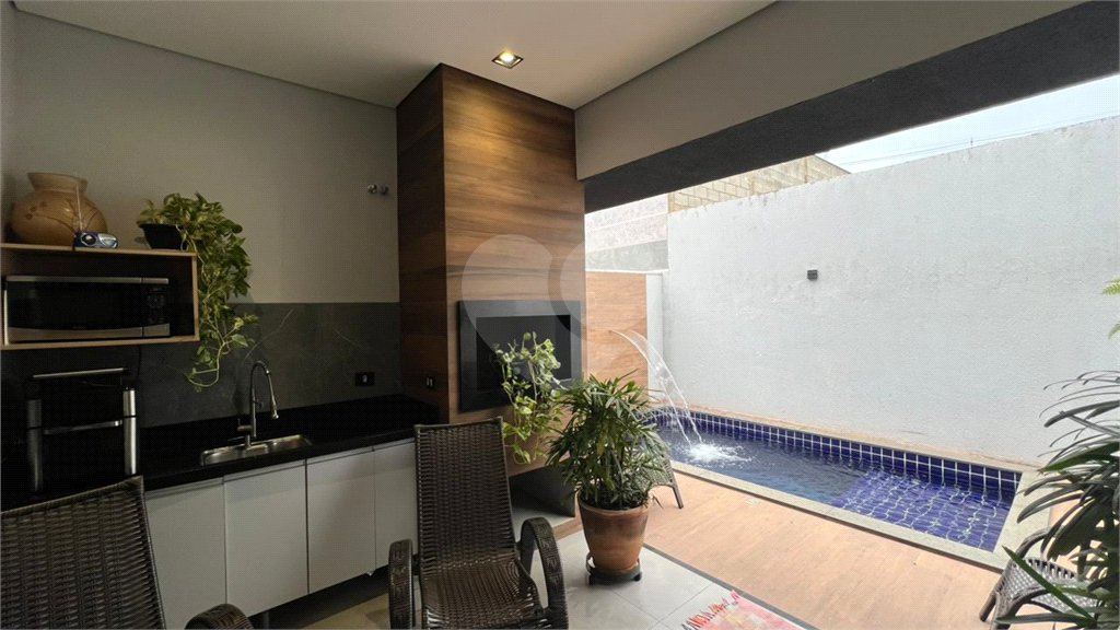 Casa à venda com 3 suítes no condomínio Primor das Torres, Cuiabá - MT