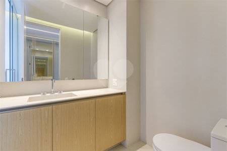 Apartamento à venda com 4 suítes em Moema, São Paulo, SP