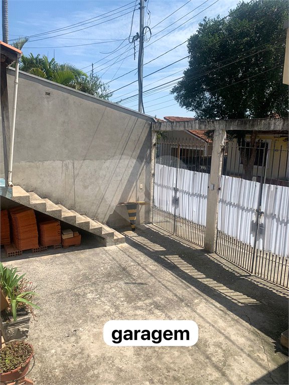 Casa à venda com 2 quartos em Vila Guedes, São Paulo, SP