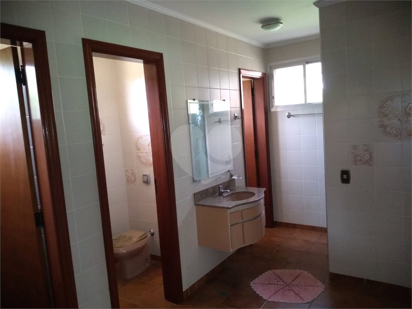 Chácara à venda com 5 quartos, sendo 3 suítes, em Chácaras São Bento, Valinhos, SP