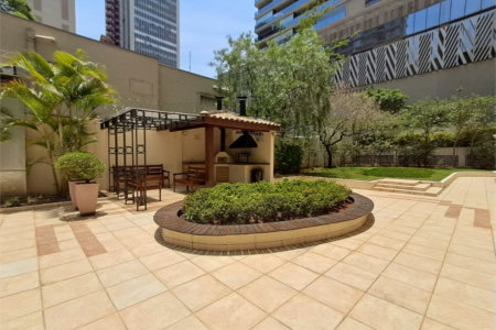 Apartamento à venda com 2 quartos, sendo 1 suíte,  em Pinheiros, São Paulo, SP