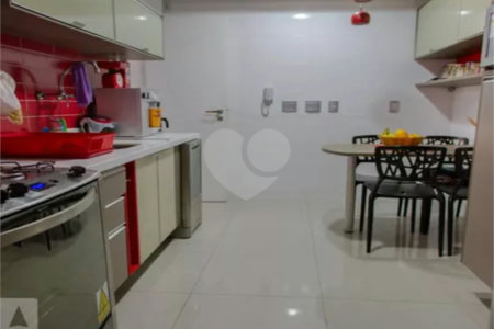 Apartamento à venda com 4 quartos, sendo 1 suíte, em Tijuca, Rio de Janeiro, RJ