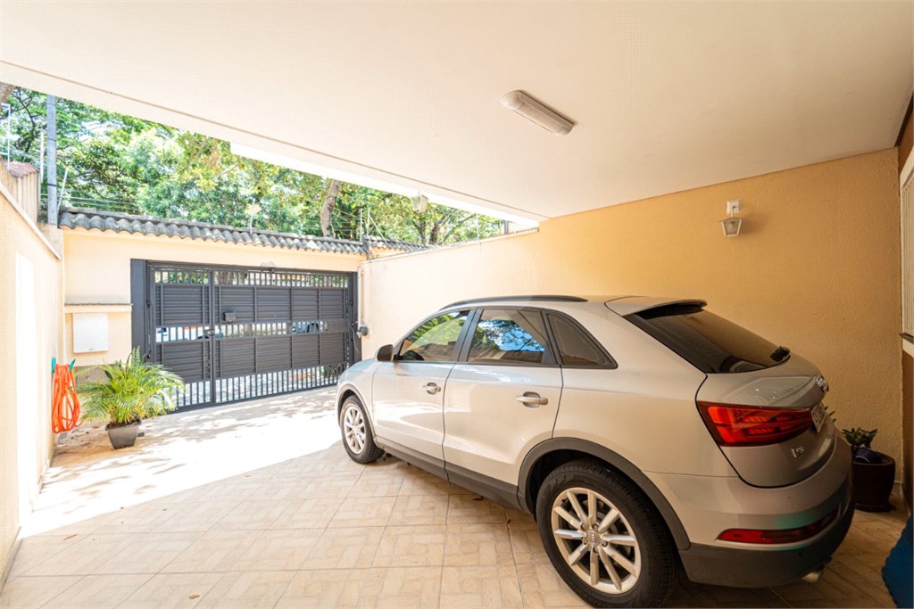 Sobrado à venda com 3 quartos, sendo 1 suíte, em Campo Grande, São Paulo, SP