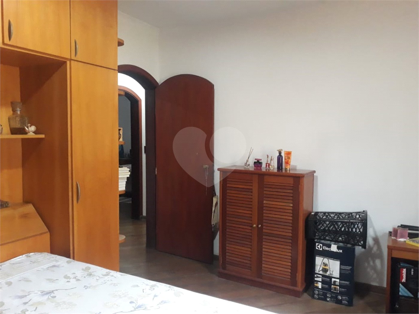 Sobrado à venda com 3 quartos, sendo 1 suíte, em Jardim Flórida, São Roque, SP