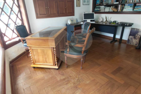 Casa à venda com 4 suítes no condomínio Ville Bourghese, São Paulo - SP