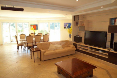 Casa à venda com 5 suítes em Jardim Leonor, São Paulo, SP
