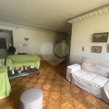 Apartamento à venda com 3 quartos, sendo 1 suíte, em Tijuca, Rio de Janeiro, RJ