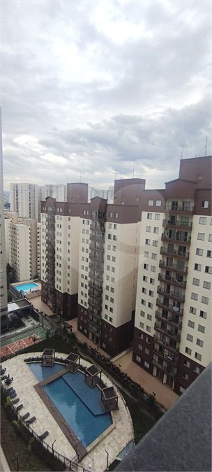 Apartamento à venda com 2 quartos, sendo 1 suíte, em Jardim Flor da Montanha, Guarulhos, SP