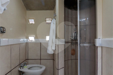 Casa à venda com 4 quartos, sendo 3 suítes, em Jardim Panorama, São Paulo, SP