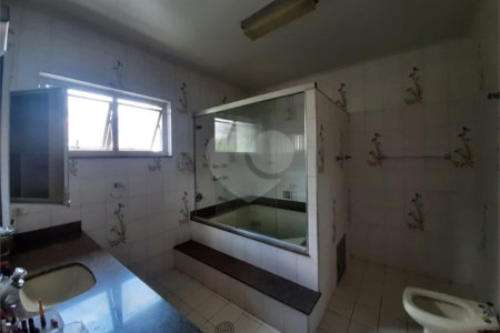 Sobrado à venda com 4 quartos, sendo 2 suítes, em Jardim Franca, São Paulo, SP