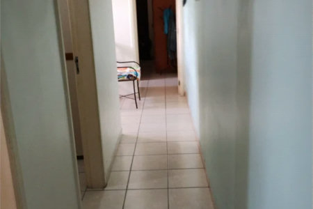 Sobrado à venda com 4 quartos, sendo 1 suíte, em Jardim Monte Kemel, São Paulo, SP