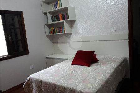 Casa à venda com 3 suítes no condomínio Haras São Luiz, Salto - SP
