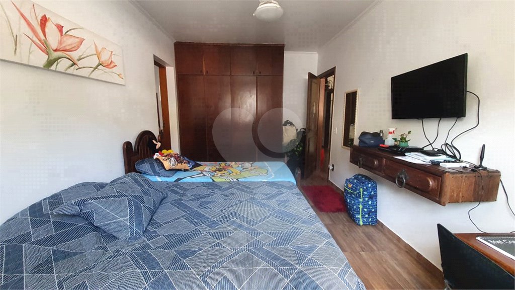 Sobrado à venda com 5 quartos, sendo 3 suítes, em Jardim Virginia Bianca, São Paulo, SP