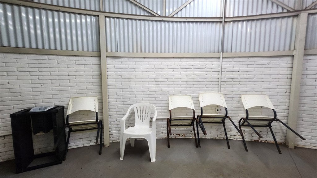 Casa à venda ou para alugar com 4 suítes em Jardim Primavera, Araraquara, SP
