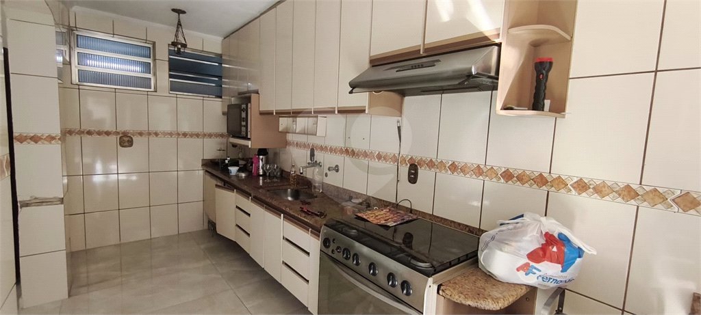 Casa para alugar com 6 quartos, sendo 2 suítes,  em Vila São João, Guarulhos, SP