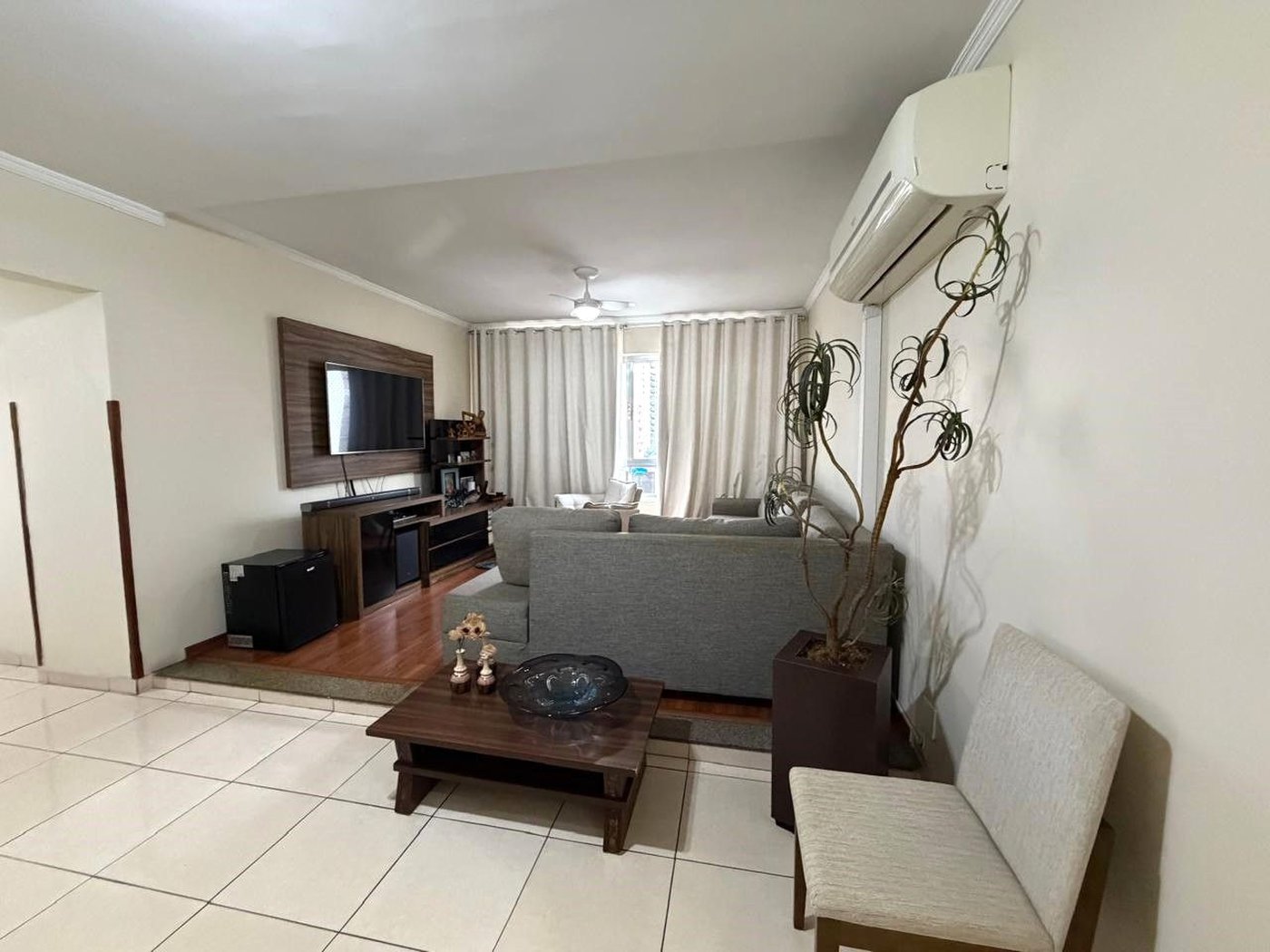 Apartamento com 3 dormitórios à venda, 142 m² por R$ 849.000,00 - Gonzaga - Santos/SP