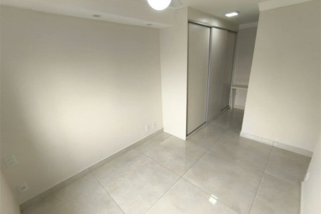 Apartamento à venda com 2 quartos, sendo 1 suíte,  em Jardim Vazani, São Paulo, SP