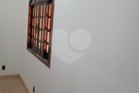 Casa à venda com 5 quartos, sendo 1 suíte, em Campo Grande, Rio de Janeiro, RJ