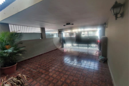 Sobrado à venda com 3 quartos, sendo 1 suíte, em Chácara Santo Antônio, São Paulo, SP