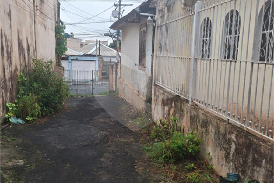 Casa à venda com 2 quartos, sendo 1 suíte, em Parque Edu Chaves, São Paulo, SP