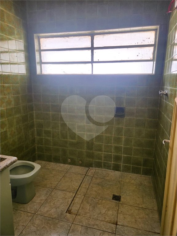 Sobrado à venda com 4 quartos, sendo 1 suíte, no Centro, Araraquara, SP