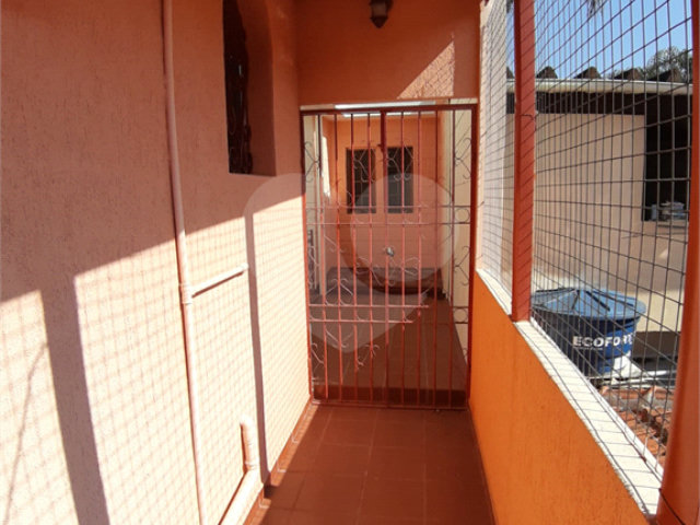 Sobrado à venda com 3 quartos, sendo 1 suíte,  em Tremembé, São Paulo, SP