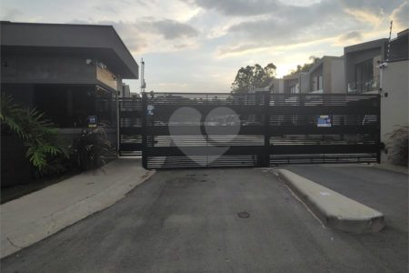 Casa à venda com 2 suítes no condomínio Vue 26, Atibaia - SP