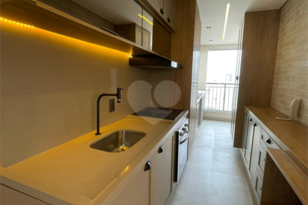 Apartamento à venda com 3 quartos, sendo 1 suíte, em Vila Mazzei, São Paulo, SP