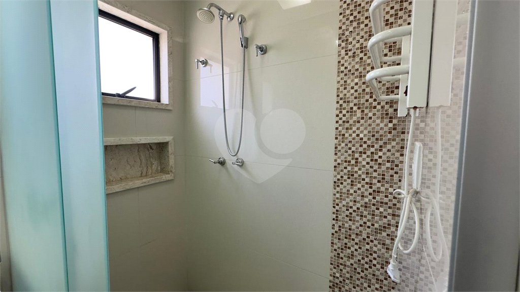 Casa à venda com 6 quartos, sendo 3 suítes, no condomínio Jardim Vila Paradiso, Indaiatuba - SP