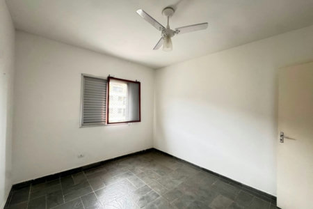 Apartamento com 2 dormitórios à venda, 70 m² por R$ 300.000,00 - Jardim Três Marias - Guarujá/SP