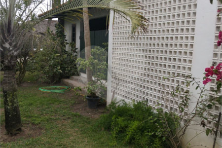 Casa em condomínio à venda com 3 quartos, sendo 2 suítes, em Portinho, Cabo Frio, RJ