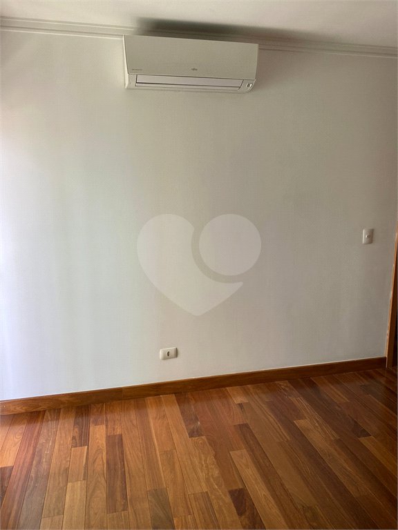Apartamento à venda com 3 quartos, sendo 1 suíte,  em Santana, São Paulo, SP