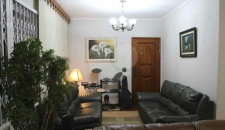 Casa à venda com 3 quartos, sendo 1 suíte, em Vila das Mercês, São Paulo, SP